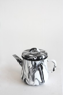 Enamel tea pot - marble