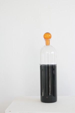 glass bottle - black