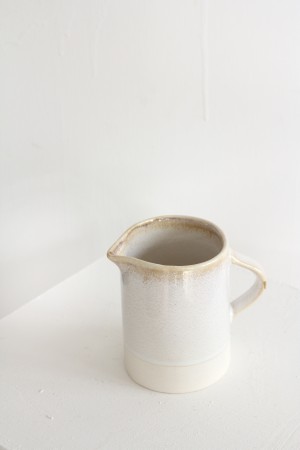 ceramic jug - beige