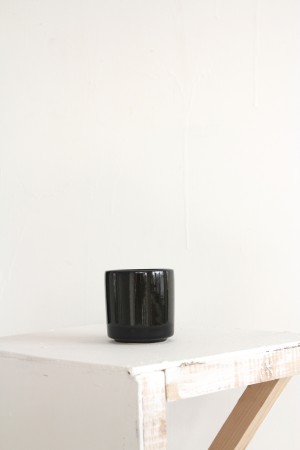 ceramic cup - black