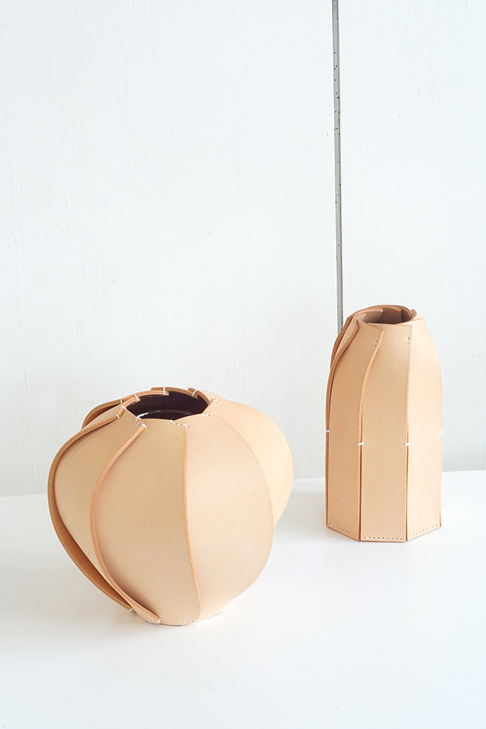 leather vase - small