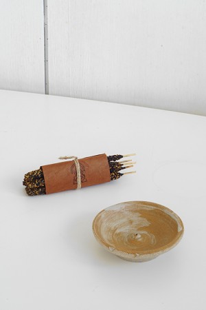 ceramic incense holder (예약10/7)
