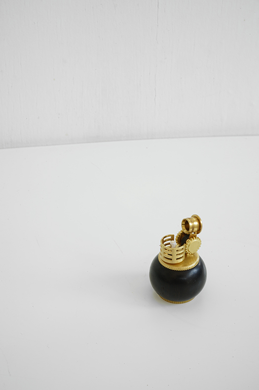 oval oil lighter