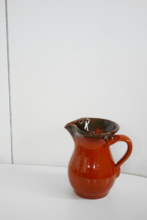 terracotta jug - large
