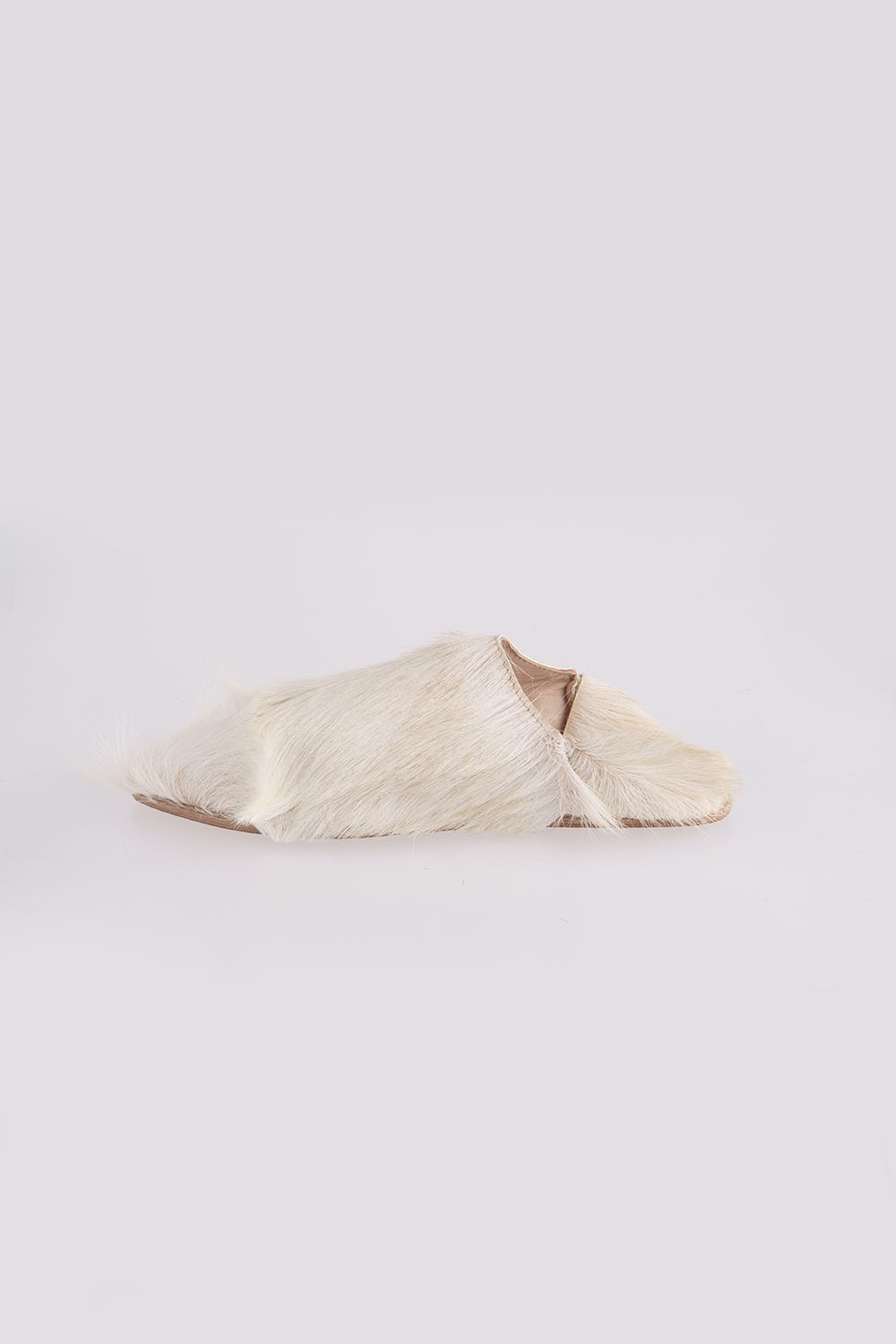 fur slipper - white