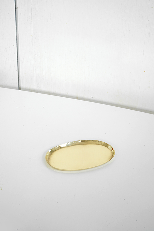 brass tray series - oval