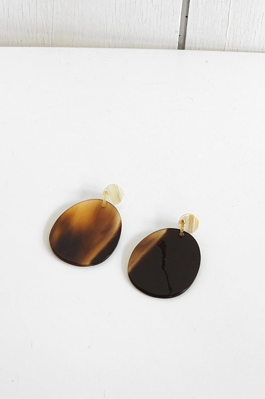 horn chunky earring - no.1