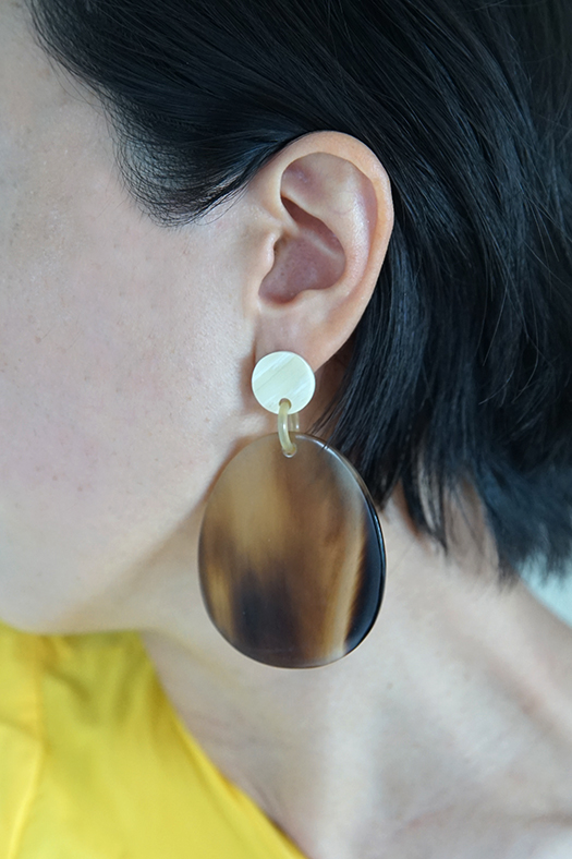 horn chunky earring - no.1