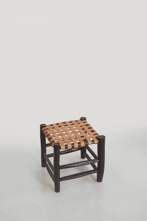 leather stool - M NB (예약 5/20)