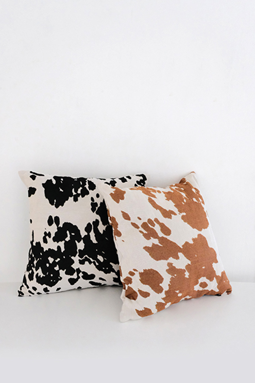 cushion - cow K
