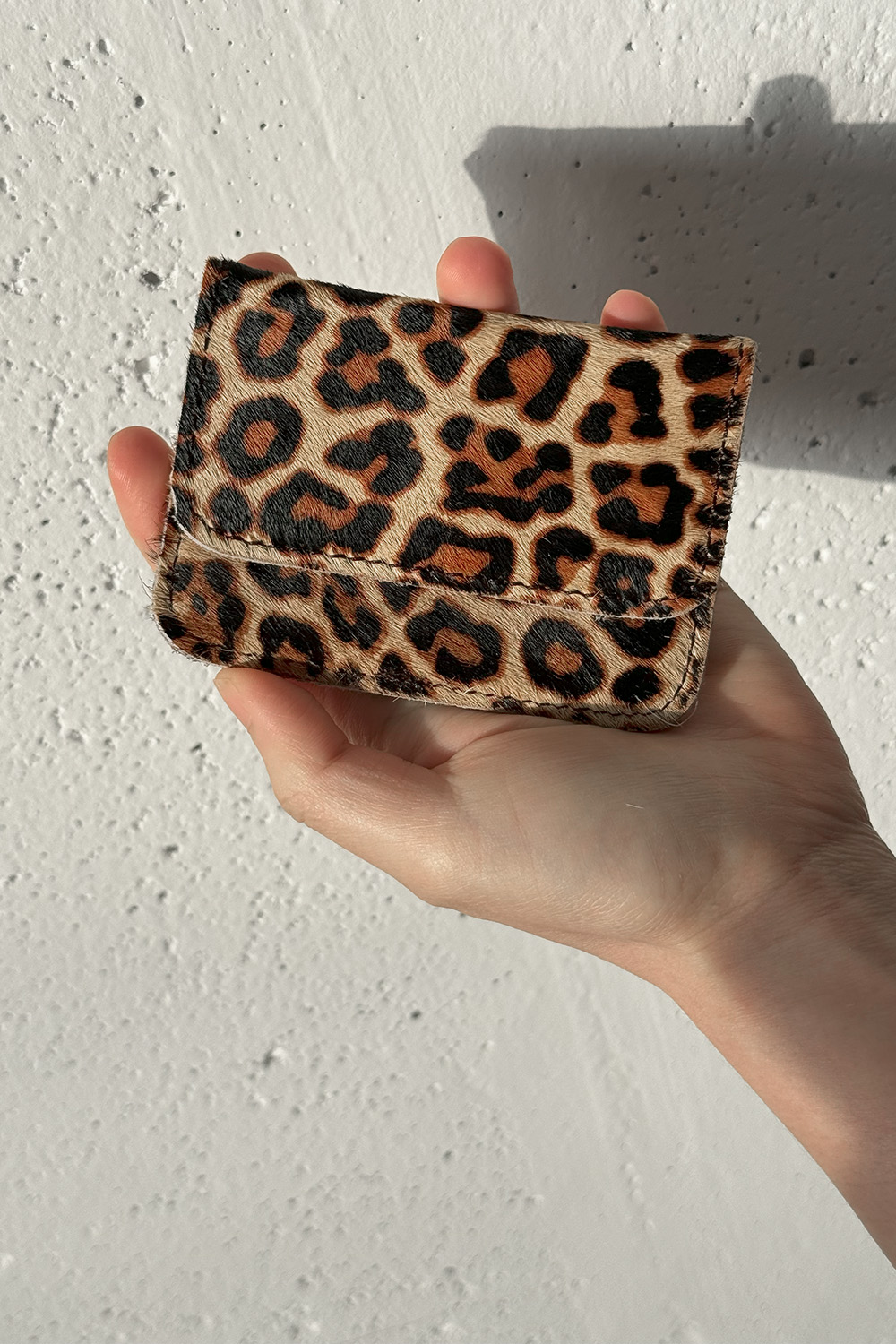 fur card wallet - leopard