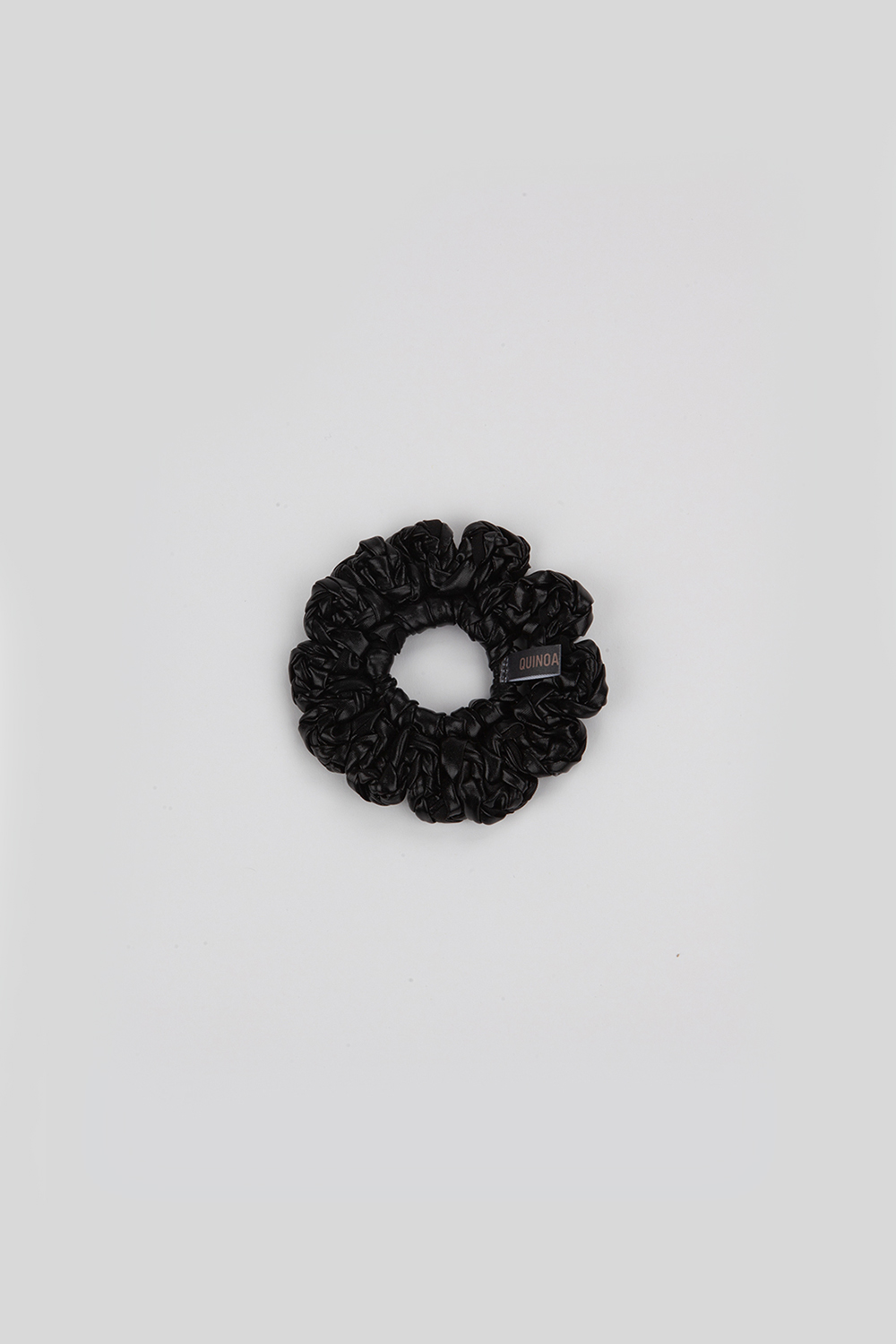 musk scrunch - black
