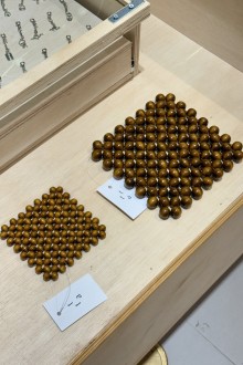 wooden place matt - brown