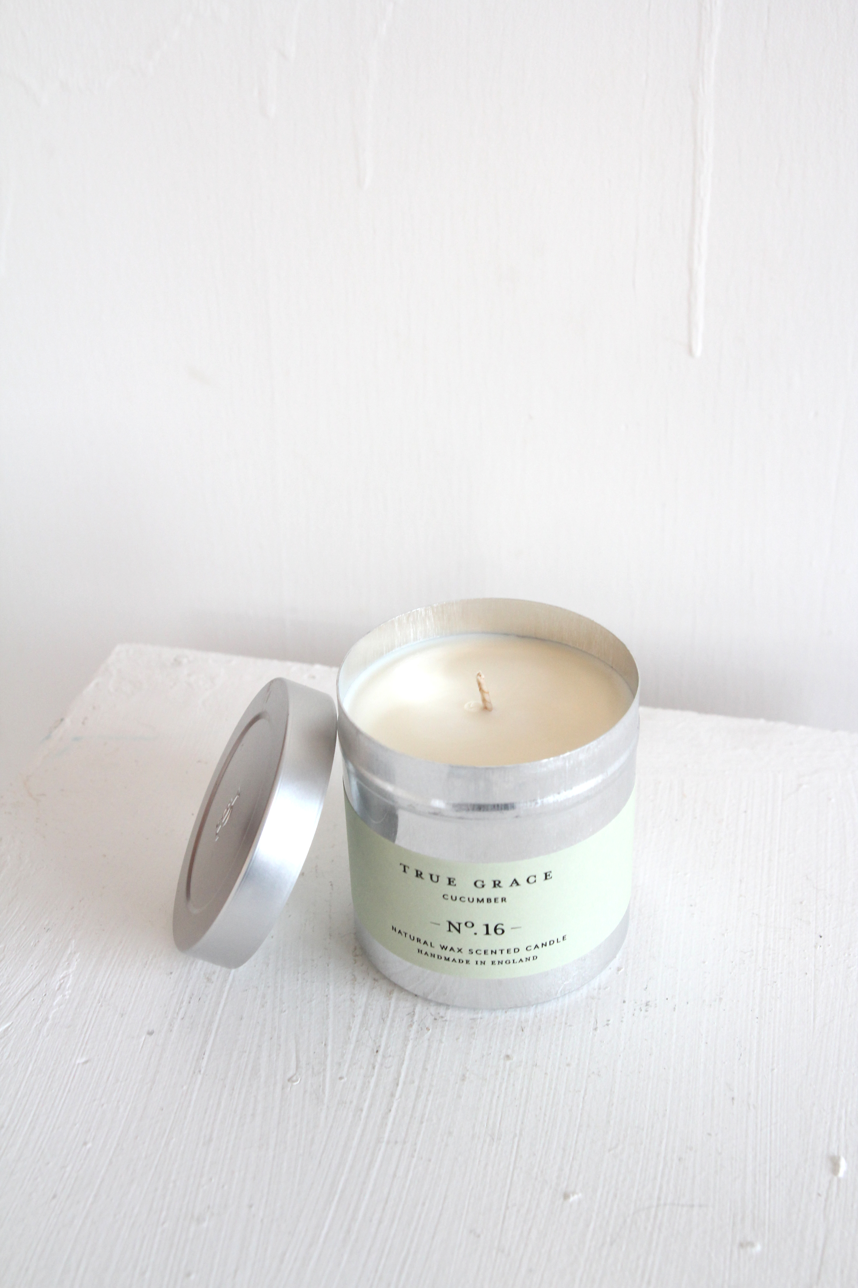 scent candle - cucumber