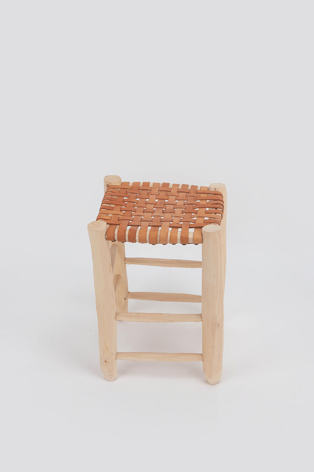 leather stool - L NN (예약 8/15)