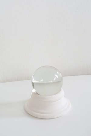 ceramic globe stand - large