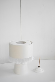 velvet stand lamp - white