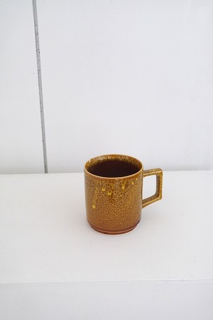 glazed mug - brown