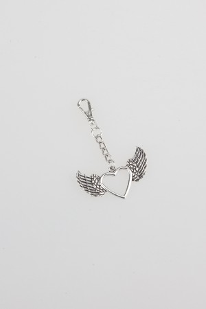 charm- heart wing
