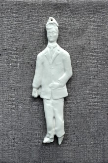 ceramic wall ornament - gentleman