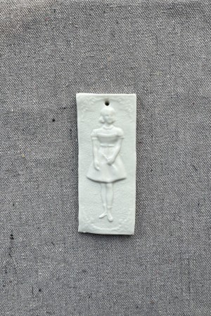 ceramic wall ornament - sq daughter
